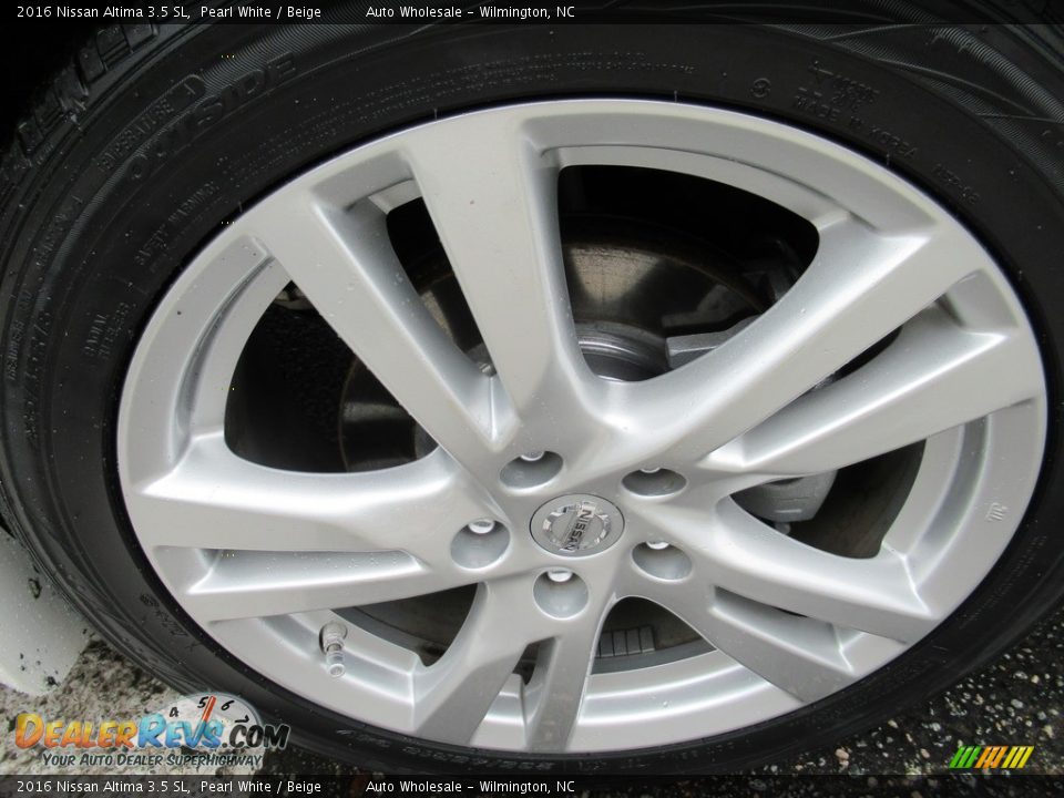 2016 Nissan Altima 3.5 SL Wheel Photo #7