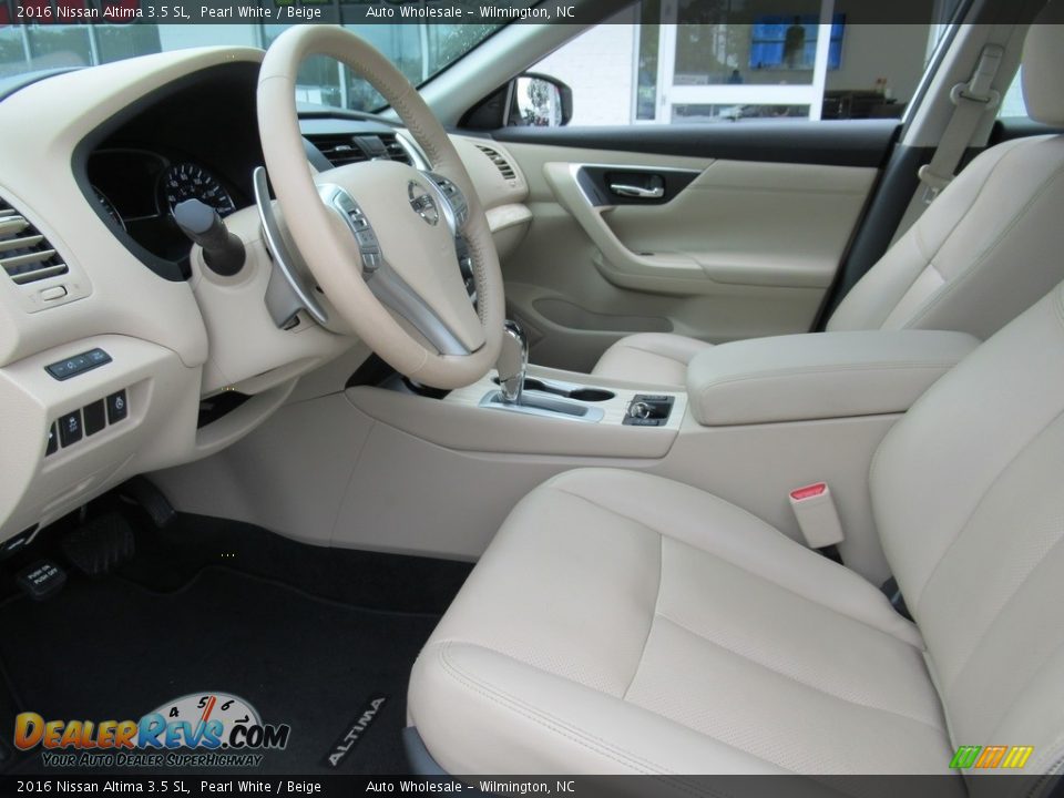 Beige Interior - 2016 Nissan Altima 3.5 SL Photo #9