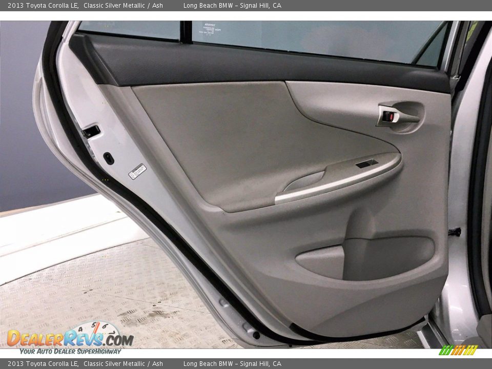 2013 Toyota Corolla LE Classic Silver Metallic / Ash Photo #25