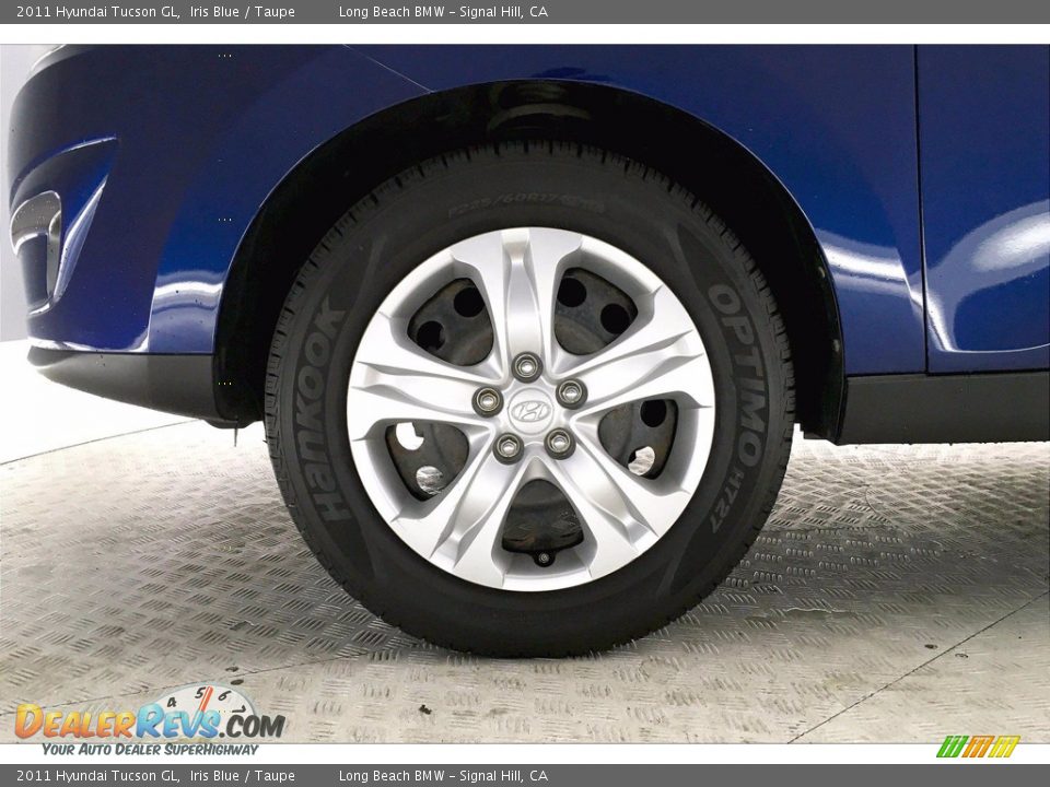 2011 Hyundai Tucson GL Iris Blue / Taupe Photo #8