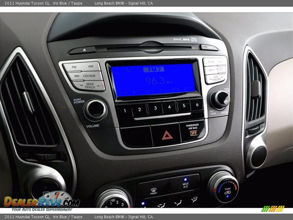 2011 Hyundai Tucson GL Iris Blue / Taupe Photo #17
