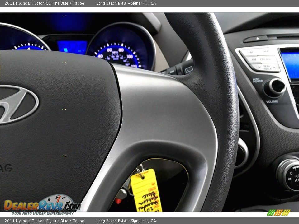 2011 Hyundai Tucson GL Iris Blue / Taupe Photo #19