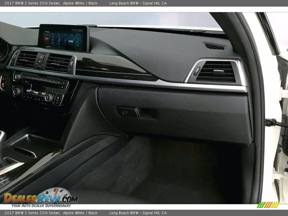 2017 BMW 3 Series 330i Sedan Alpine White / Black Photo #22