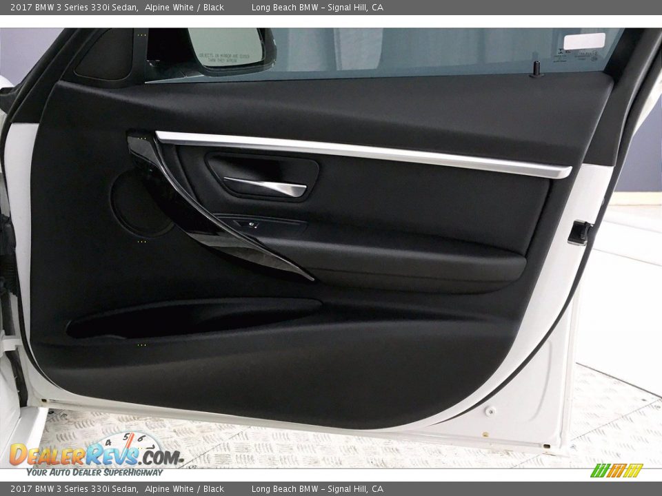 2017 BMW 3 Series 330i Sedan Alpine White / Black Photo #24