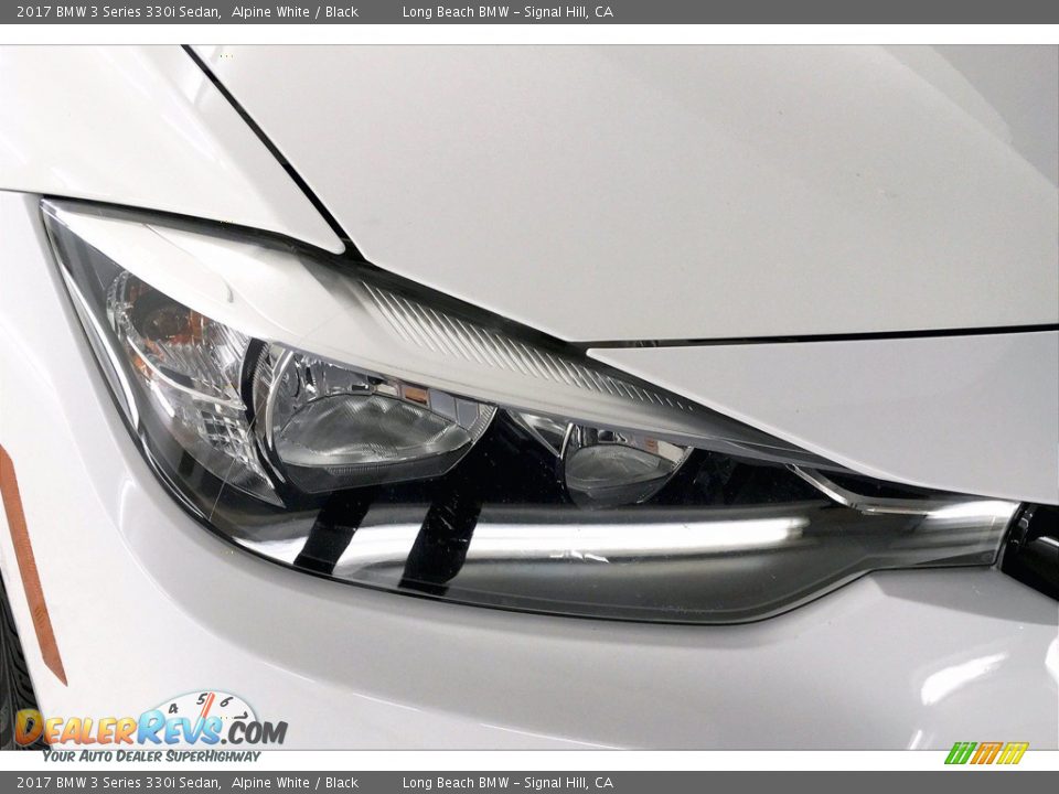 2017 BMW 3 Series 330i Sedan Alpine White / Black Photo #26