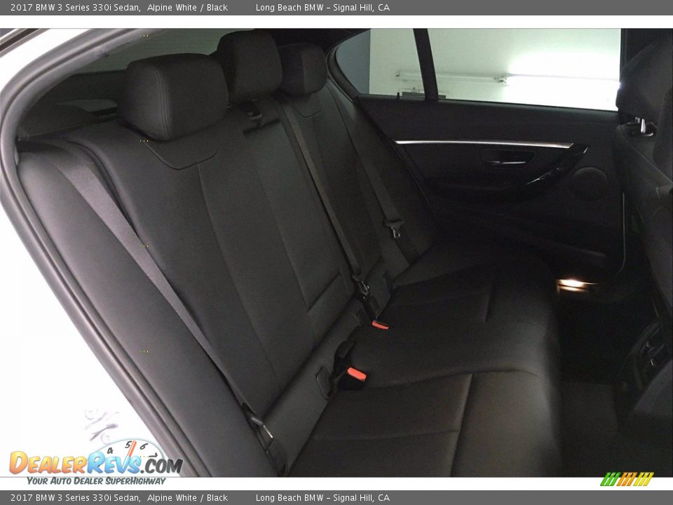 2017 BMW 3 Series 330i Sedan Alpine White / Black Photo #29