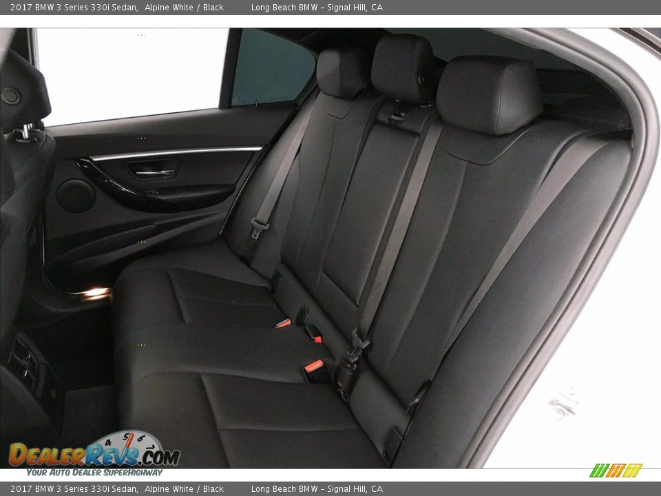 2017 BMW 3 Series 330i Sedan Alpine White / Black Photo #30