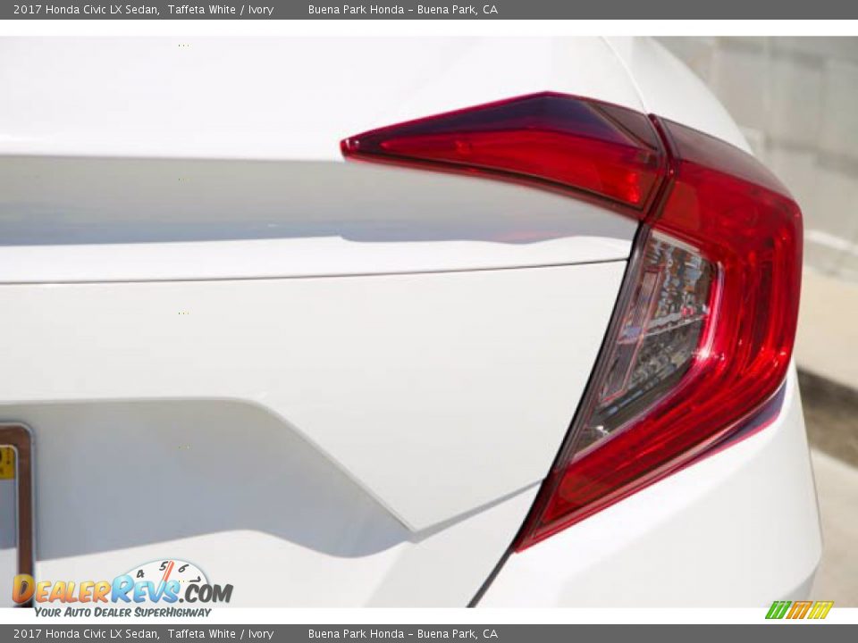 2017 Honda Civic LX Sedan Taffeta White / Ivory Photo #13