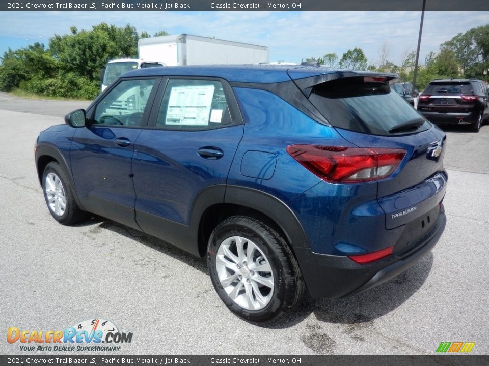 2021 Chevrolet TrailBlazer LS Pacific Blue Metallic / Jet Black Photo #5