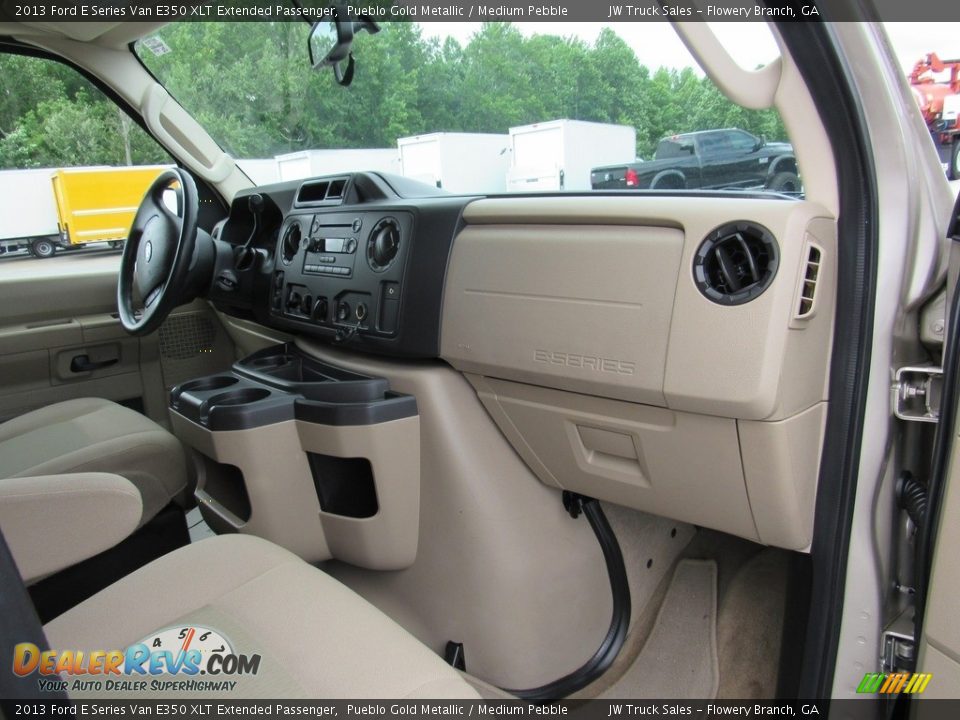 2013 Ford E Series Van E350 XLT Extended Passenger Pueblo Gold Metallic / Medium Pebble Photo #27