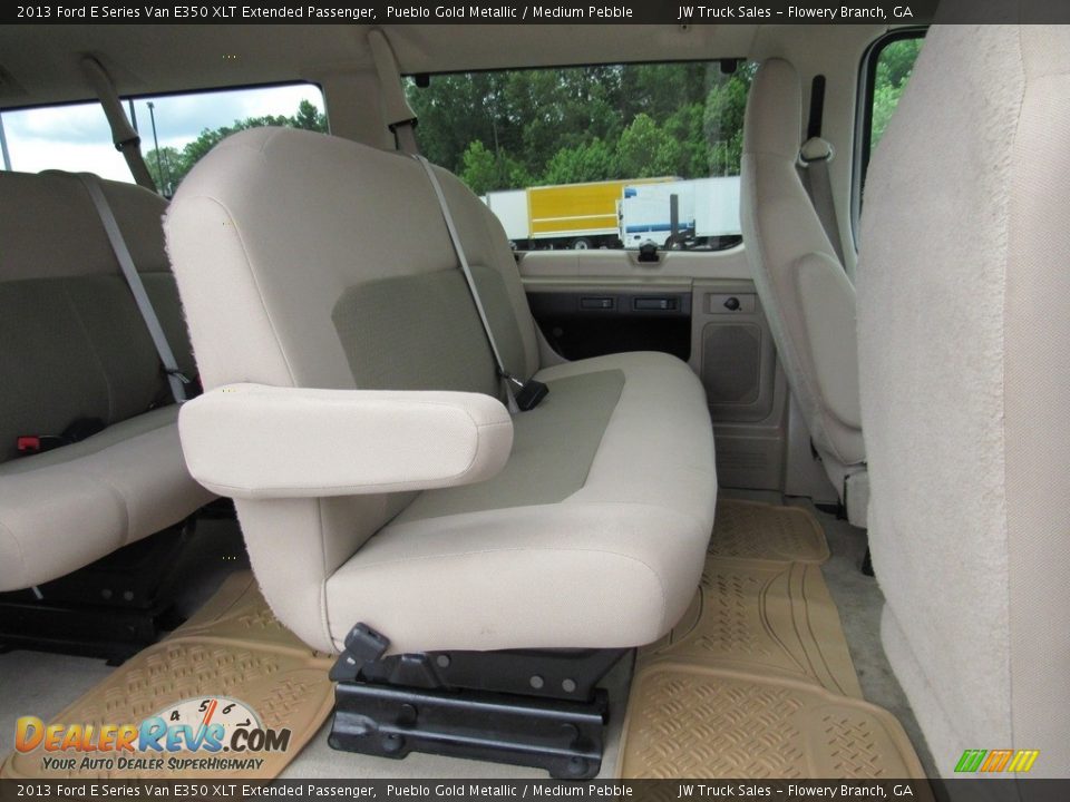 2013 Ford E Series Van E350 XLT Extended Passenger Pueblo Gold Metallic / Medium Pebble Photo #36