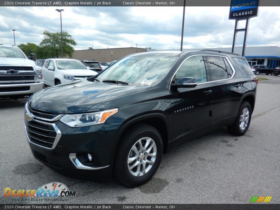 2020 Chevrolet Traverse LT AWD Graphite Metallic / Jet Black Photo #1