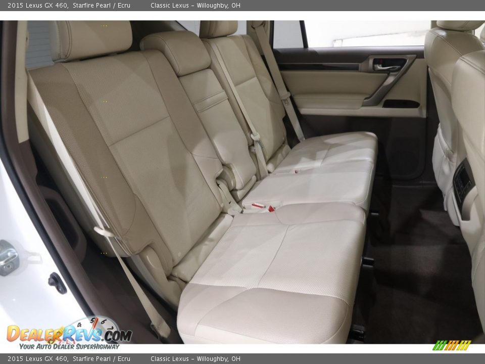 Rear Seat of 2015 Lexus GX 460 Photo #17