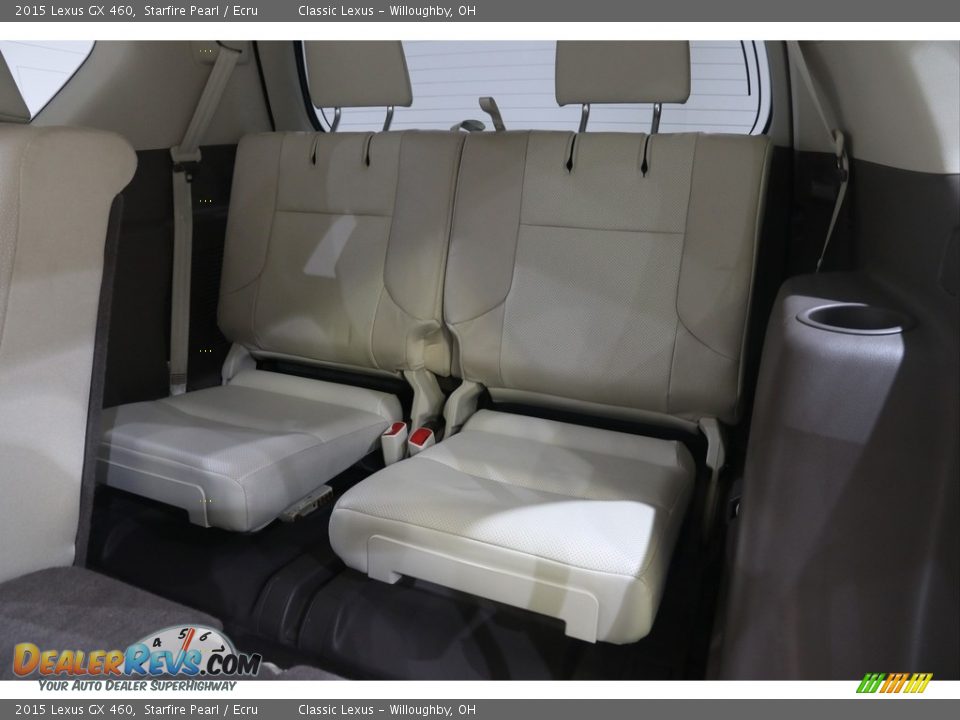 Rear Seat of 2015 Lexus GX 460 Photo #19