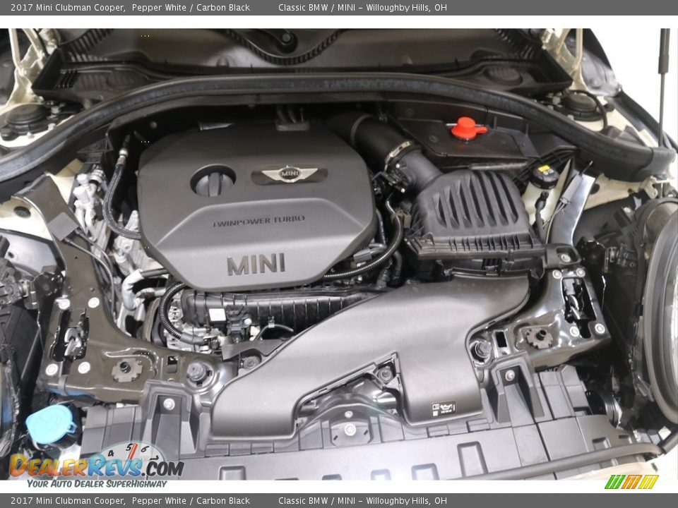 2017 Mini Clubman Cooper Pepper White / Carbon Black Photo #17