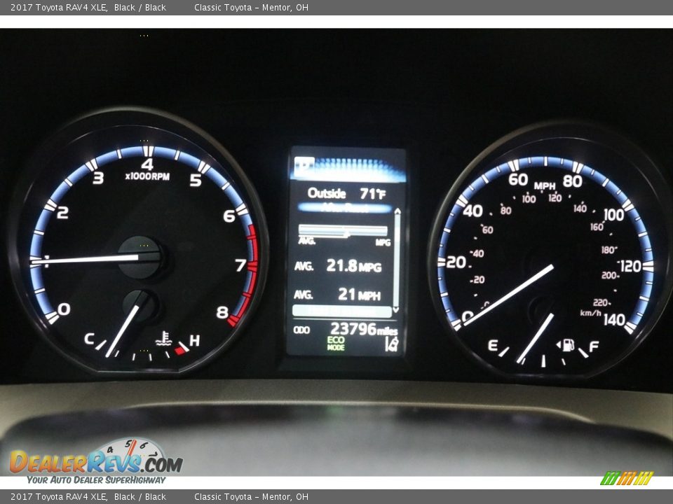 2017 Toyota RAV4 XLE Black / Black Photo #9