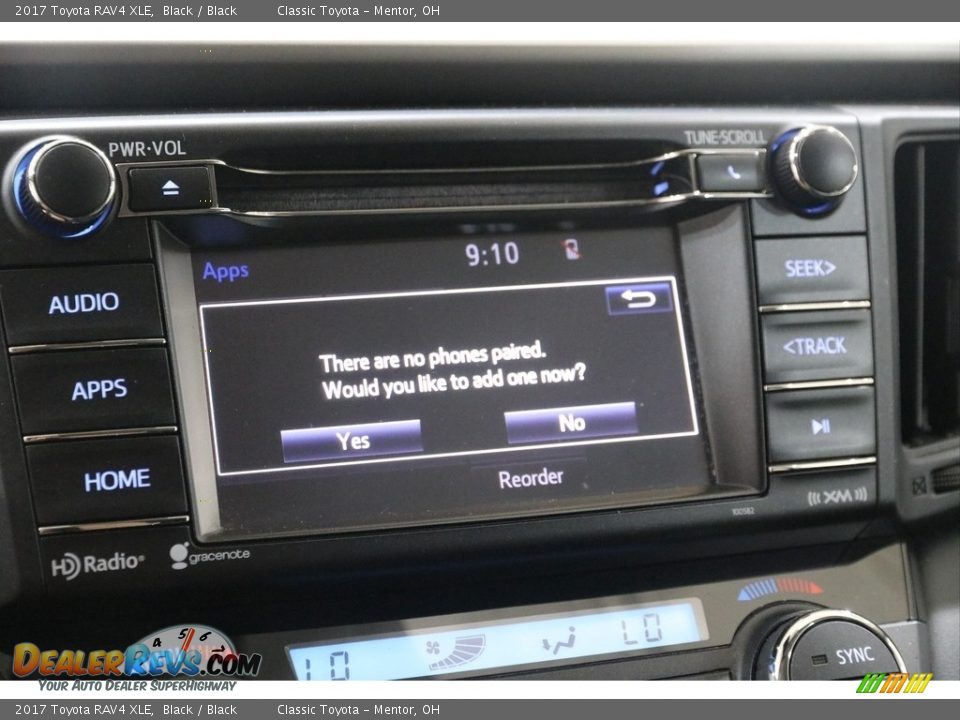 2017 Toyota RAV4 XLE Black / Black Photo #12