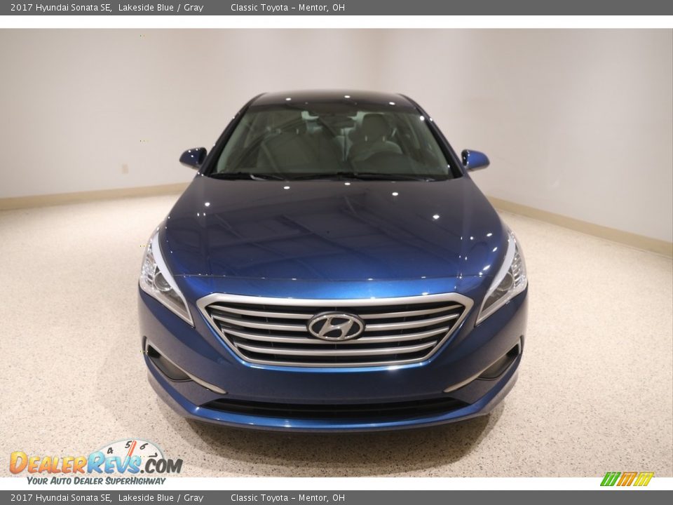 2017 Hyundai Sonata SE Lakeside Blue / Gray Photo #2