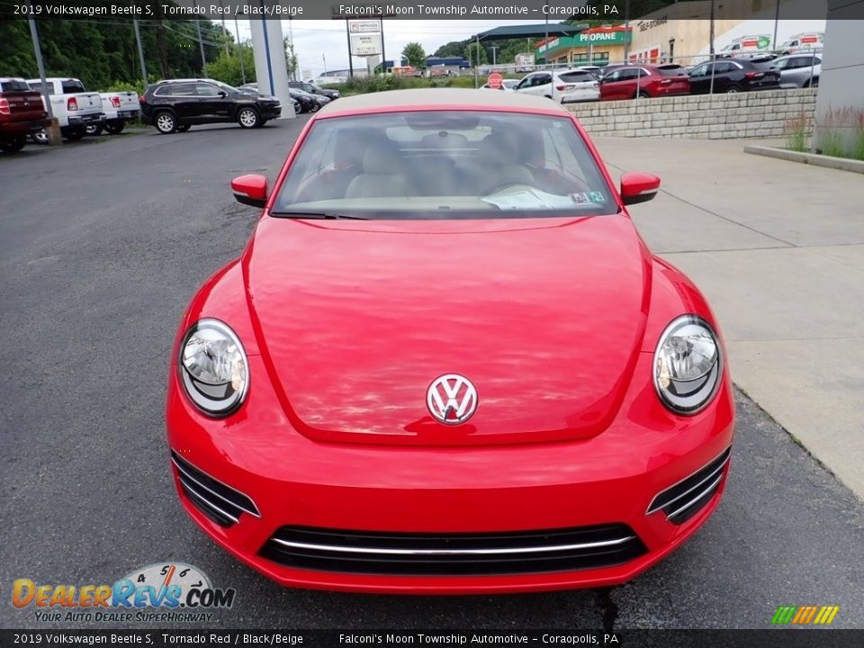 2019 Volkswagen Beetle S Tornado Red / Black/Beige Photo #7