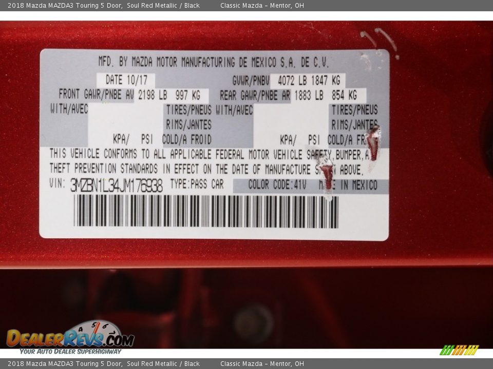 2018 Mazda MAZDA3 Touring 5 Door Soul Red Metallic / Black Photo #19