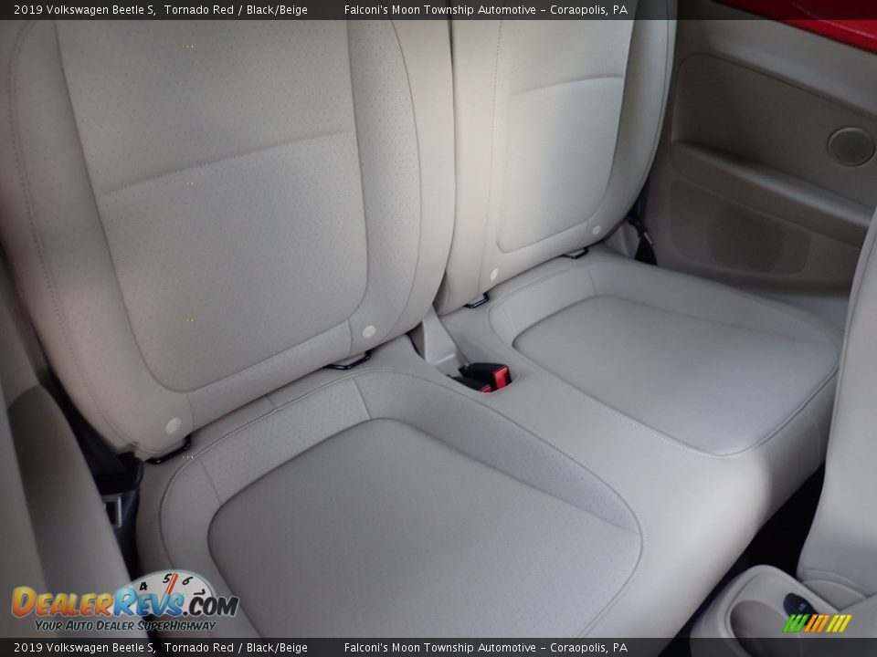 Rear Seat of 2019 Volkswagen Beetle S Photo #13