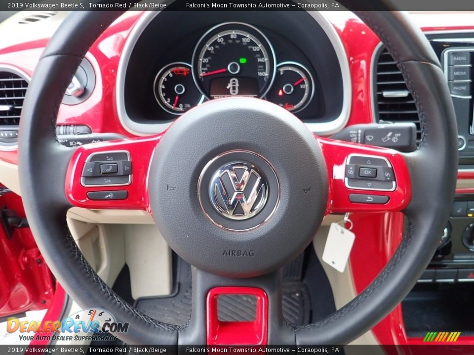 2019 Volkswagen Beetle S Steering Wheel Photo #20