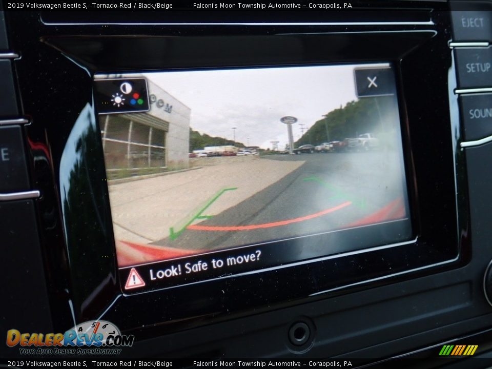 2019 Volkswagen Beetle S Tornado Red / Black/Beige Photo #25