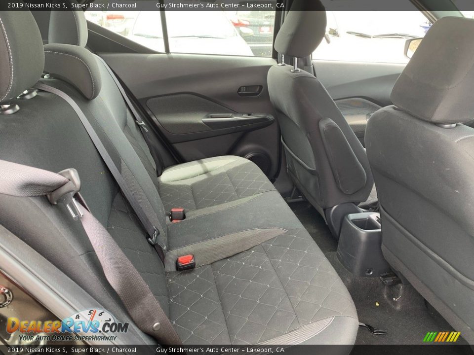 2019 Nissan Kicks S Super Black / Charcoal Photo #8