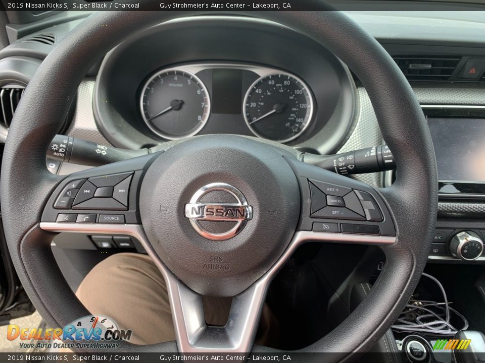 2019 Nissan Kicks S Super Black / Charcoal Photo #12