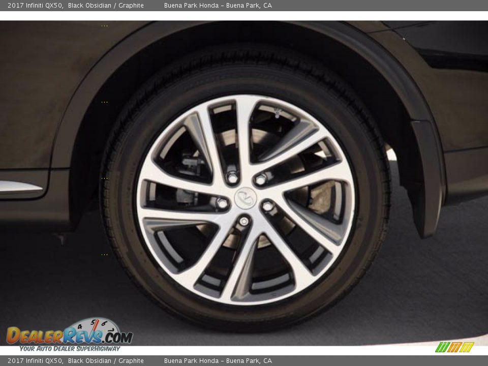 2017 Infiniti QX50  Wheel Photo #35