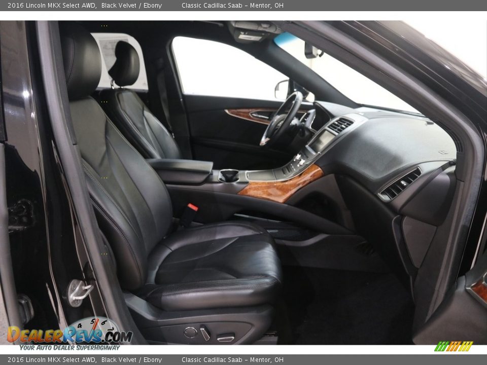 Front Seat of 2016 Lincoln MKX Select AWD Photo #14