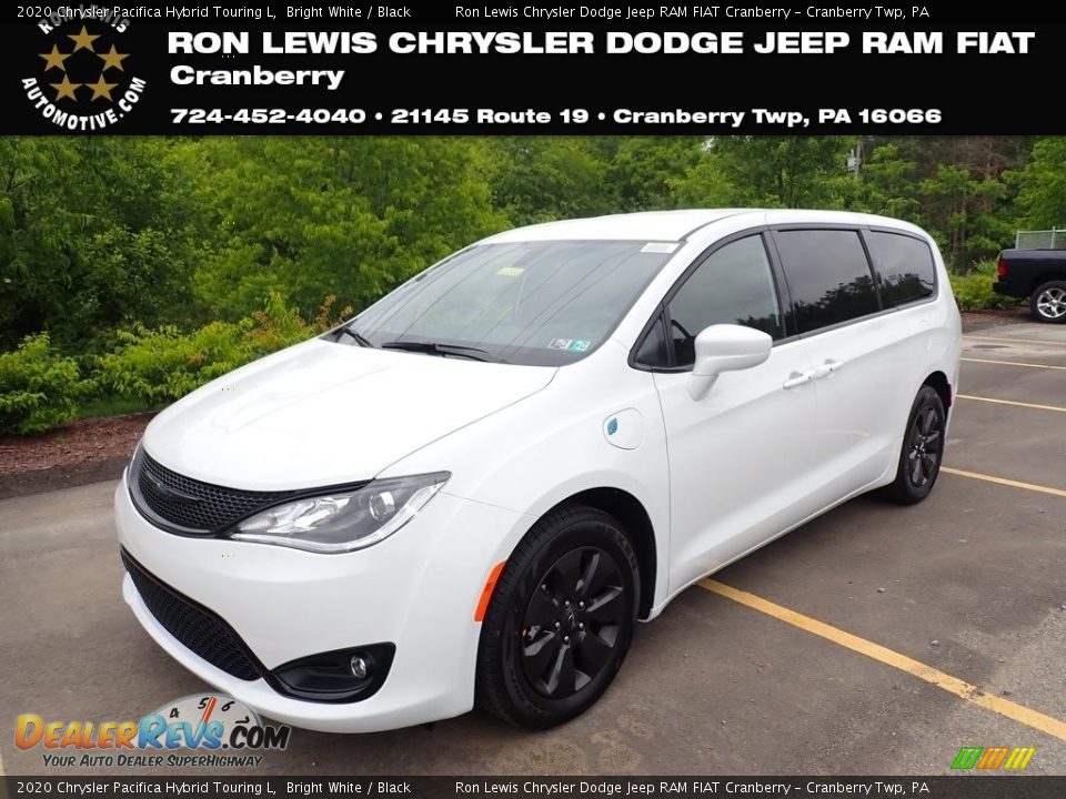 2020 Chrysler Pacifica Hybrid Touring L Bright White / Black Photo #1