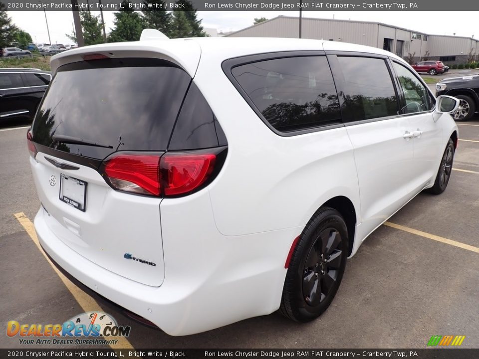 2020 Chrysler Pacifica Hybrid Touring L Bright White / Black Photo #6