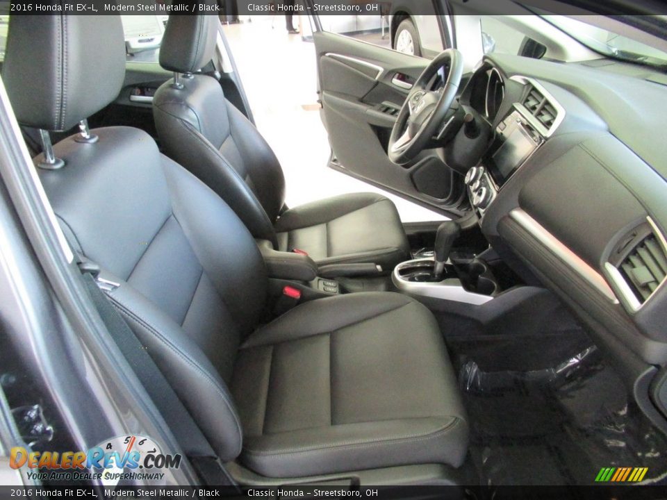 Front Seat of 2016 Honda Fit EX-L Photo #16