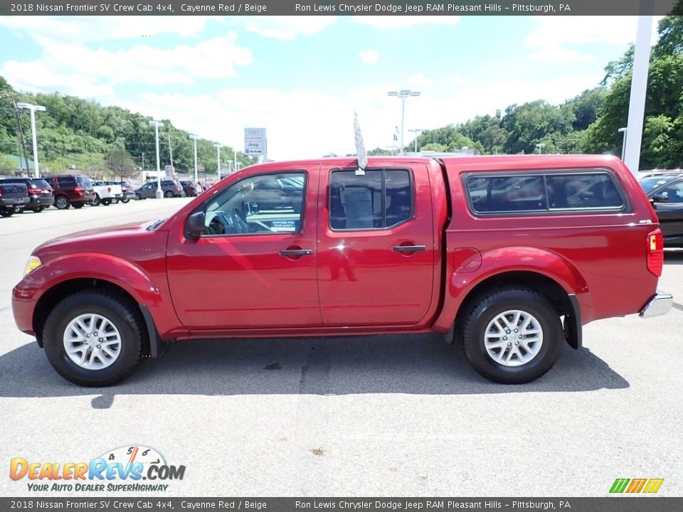 2018 Nissan Frontier SV Crew Cab 4x4 Cayenne Red / Beige Photo #2