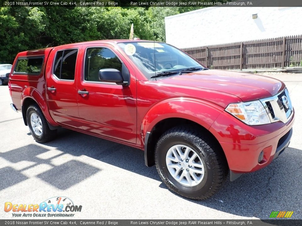 2018 Nissan Frontier SV Crew Cab 4x4 Cayenne Red / Beige Photo #8