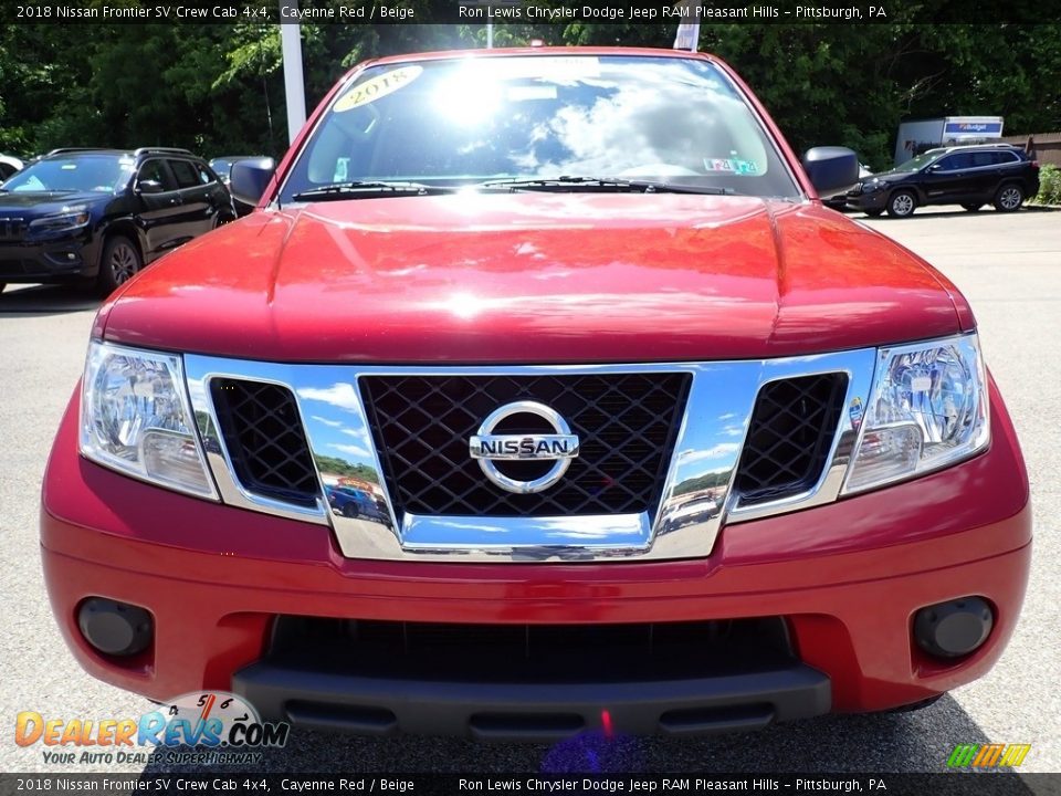2018 Nissan Frontier SV Crew Cab 4x4 Cayenne Red / Beige Photo #9