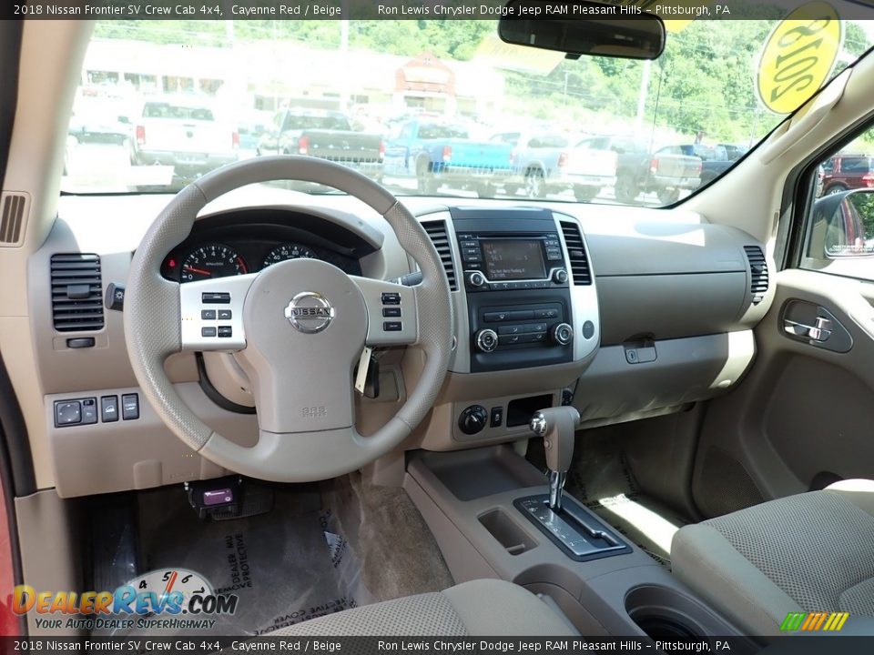 2018 Nissan Frontier SV Crew Cab 4x4 Cayenne Red / Beige Photo #13
