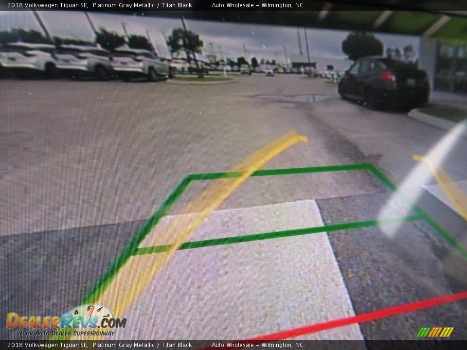 2018 Volkswagen Tiguan SE Platinum Gray Metallic / Titan Black Photo #18