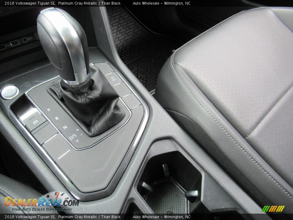 2018 Volkswagen Tiguan SE Platinum Gray Metallic / Titan Black Photo #19