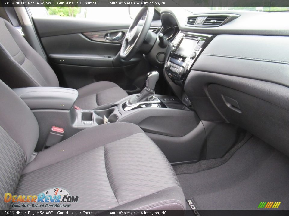 2019 Nissan Rogue SV AWD Gun Metallic / Charcoal Photo #11
