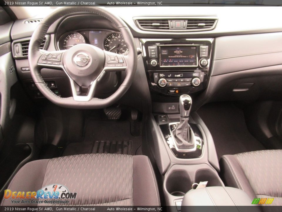 2019 Nissan Rogue SV AWD Gun Metallic / Charcoal Photo #14