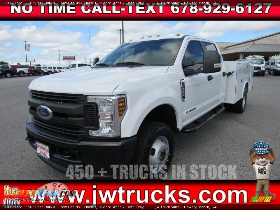 2019 Ford F350 Super Duty XL Crew Cab 4x4 Chassis Oxford White / Earth Gray Photo #1