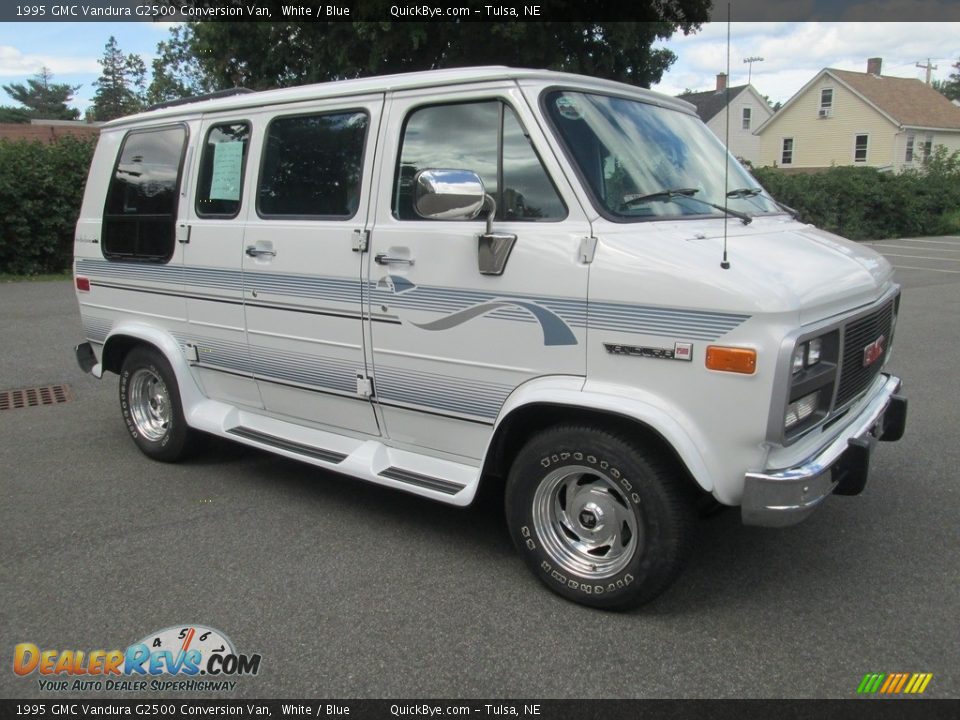 1995 GMC Vandura G2500 Conversion Van White / Blue Photo #3