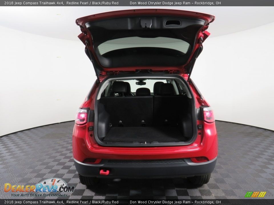 2018 Jeep Compass Trailhawk 4x4 Redline Pearl / Black/Ruby Red Photo #14