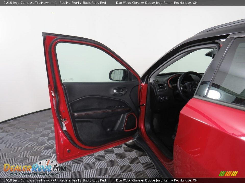2018 Jeep Compass Trailhawk 4x4 Redline Pearl / Black/Ruby Red Photo #19