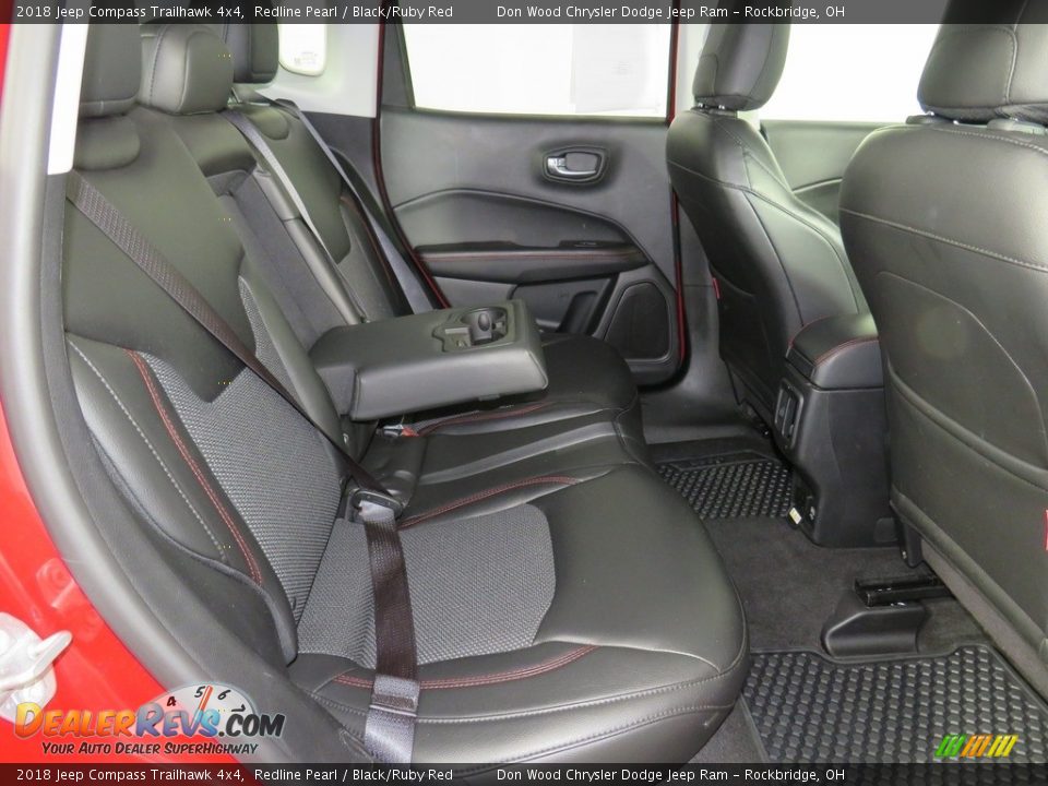 2018 Jeep Compass Trailhawk 4x4 Redline Pearl / Black/Ruby Red Photo #30