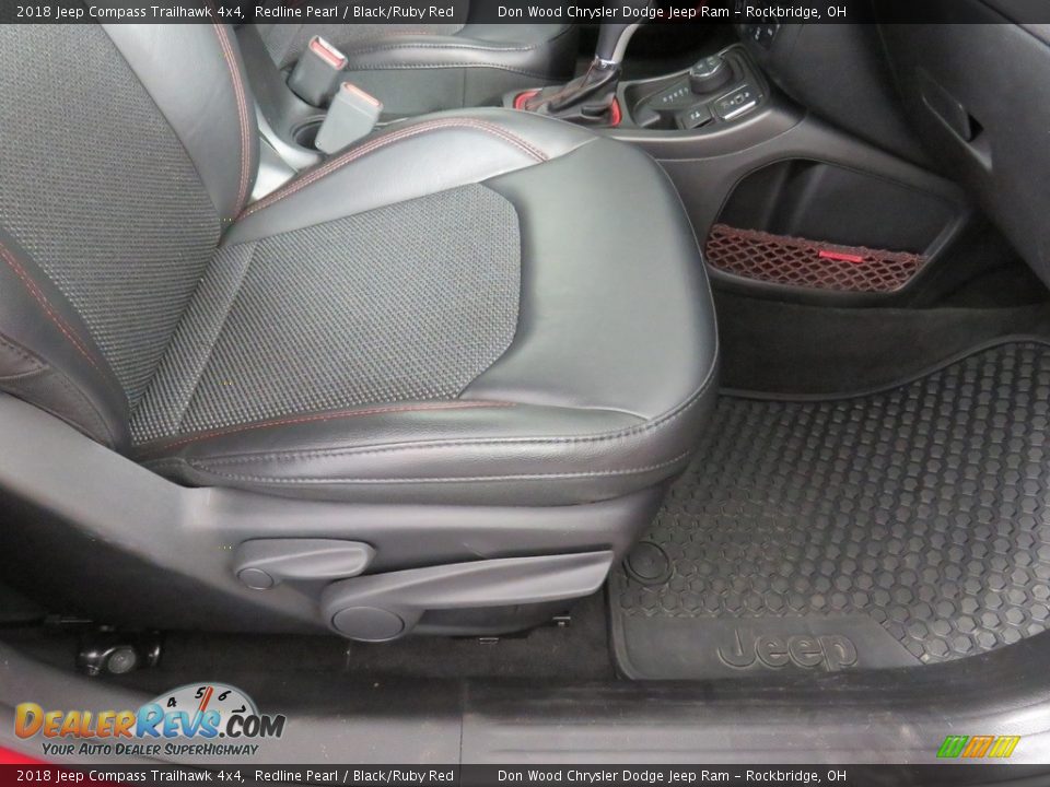 2018 Jeep Compass Trailhawk 4x4 Redline Pearl / Black/Ruby Red Photo #32