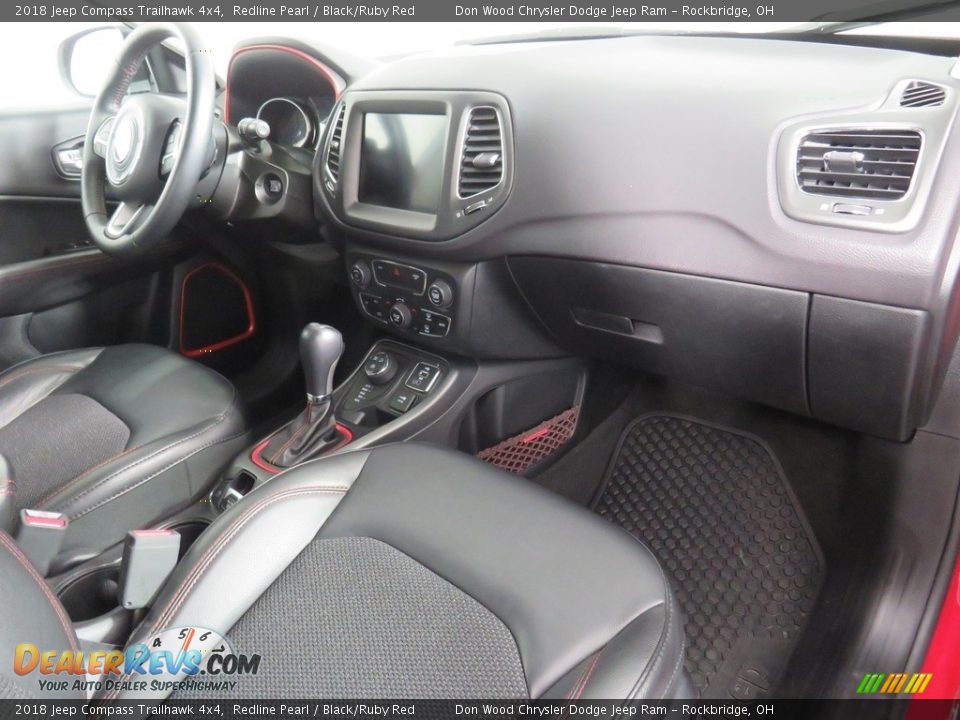 2018 Jeep Compass Trailhawk 4x4 Redline Pearl / Black/Ruby Red Photo #33