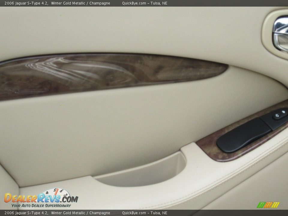 2006 Jaguar S-Type 4.2 Winter Gold Metallic / Champagne Photo #14